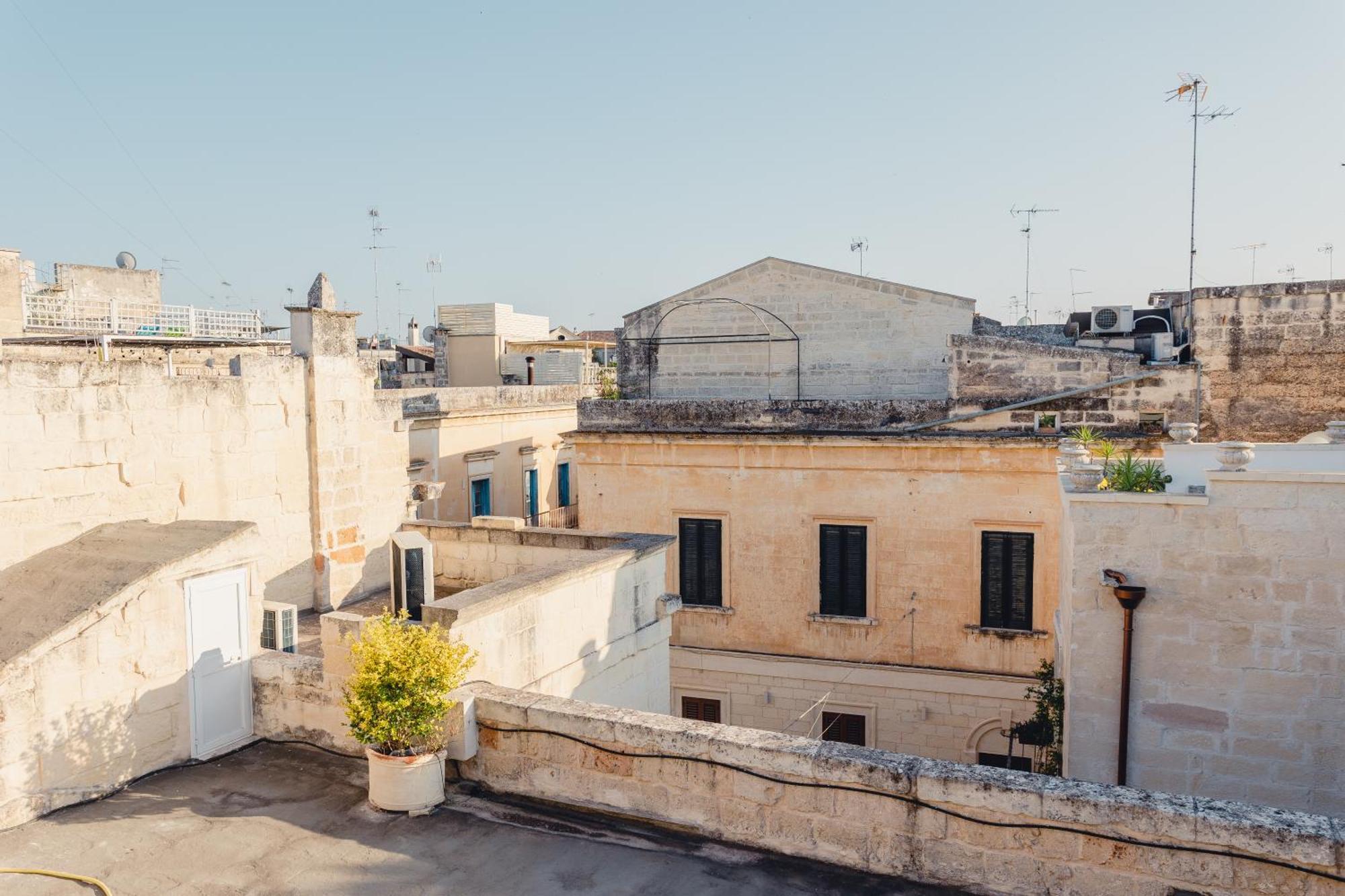 Convivo Apartment Palazzo Galateo - Private Rooftop Terrace Lecce Eksteriør billede